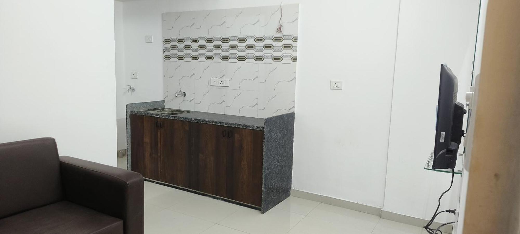 Hotel Royal Night Daman Εξωτερικό φωτογραφία